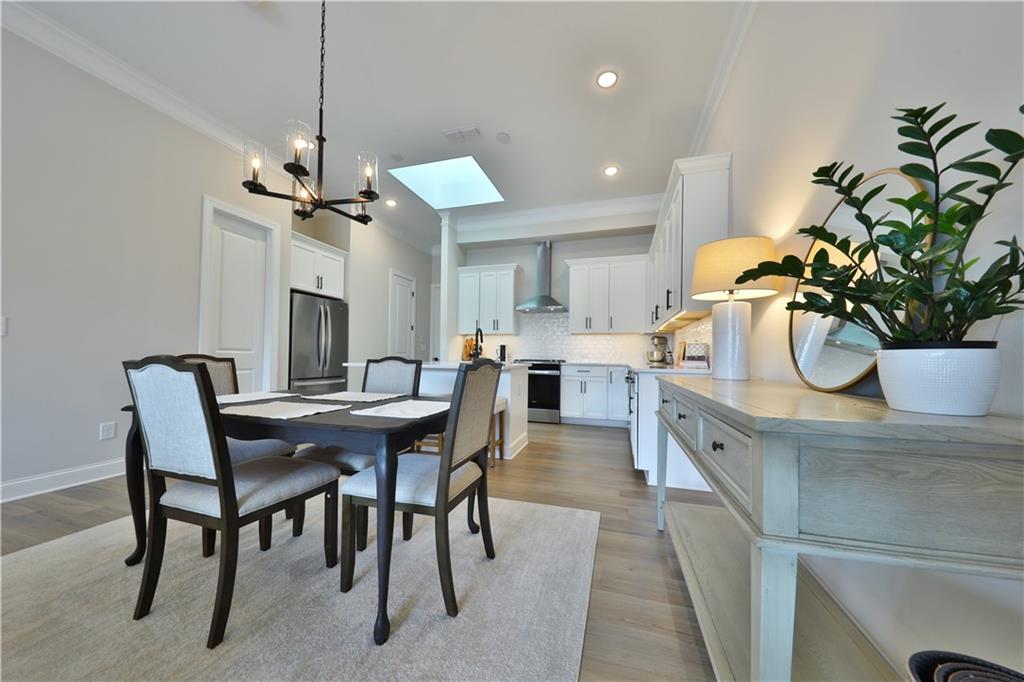 639 Stickley Oak Way Property Photo 8