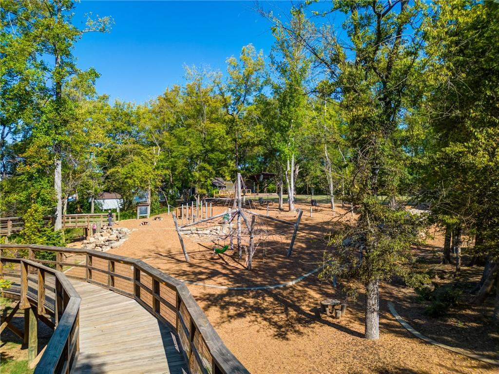 639 Stickley Oak Way Property Photo 49