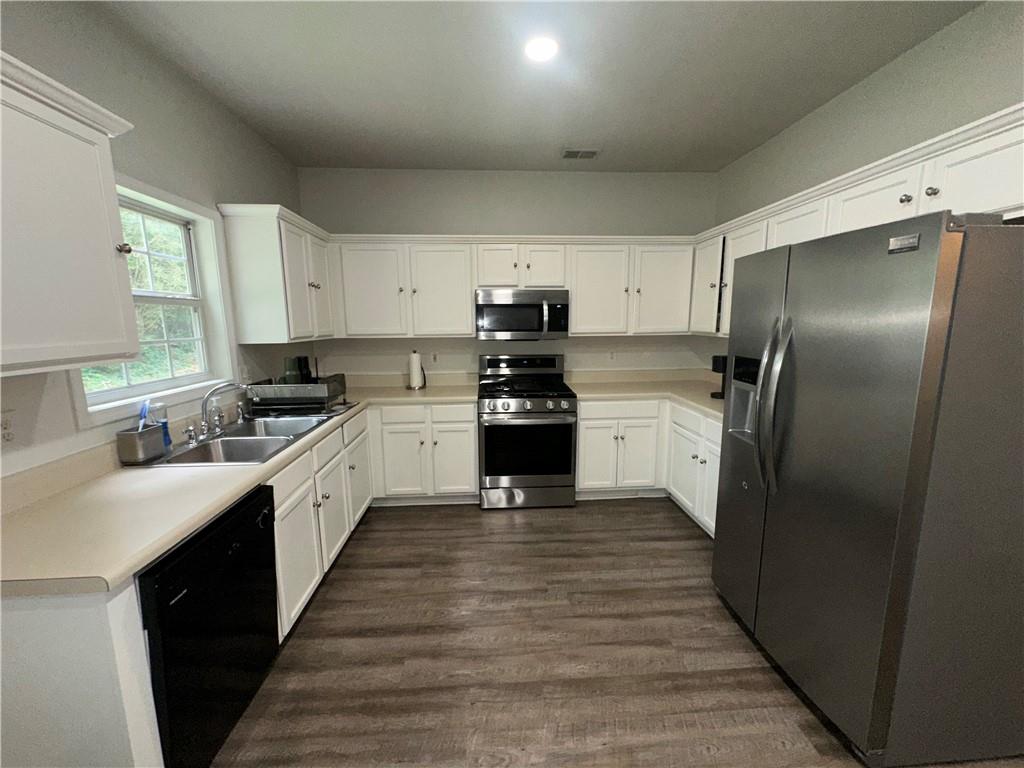 1017 Willow Crest Landing Property Photo 6