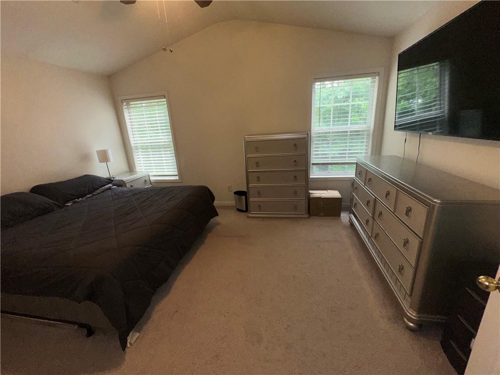 1017 Willow Crest Landing Property Photo 9
