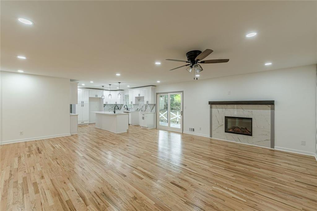 7779214 Property Photo 2