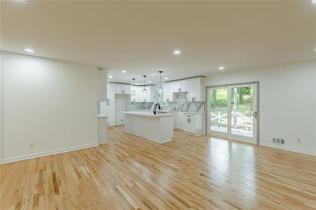 7779214 Property Photo 5