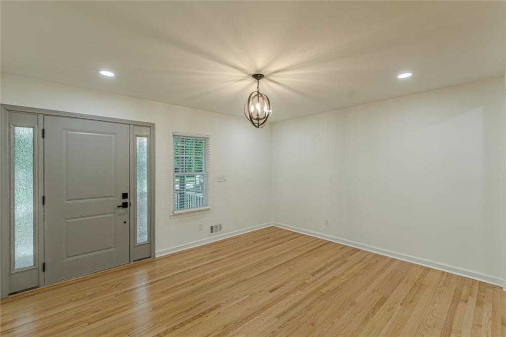7779214 Property Photo 9