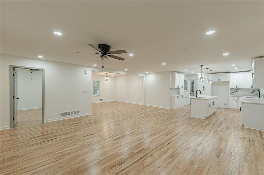 7779214 Property Photo 12
