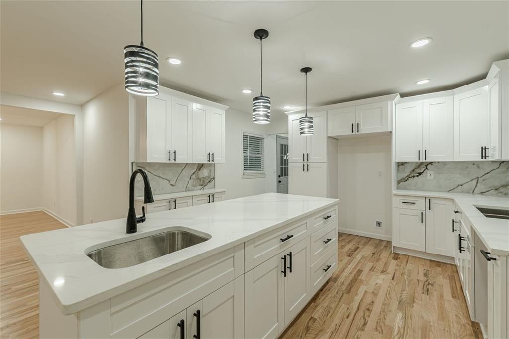 7779214 Property Photo 15