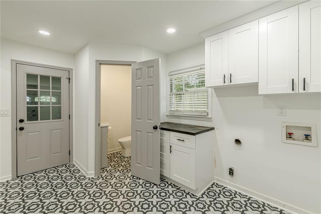 7779214 Property Photo 21