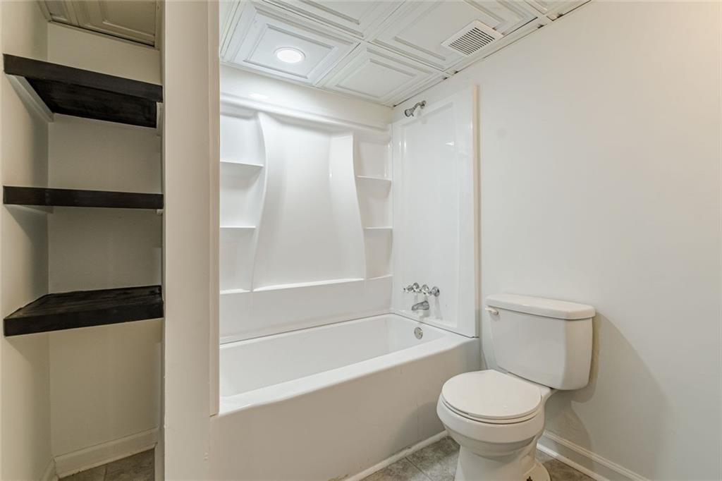 7779214 Property Photo 57