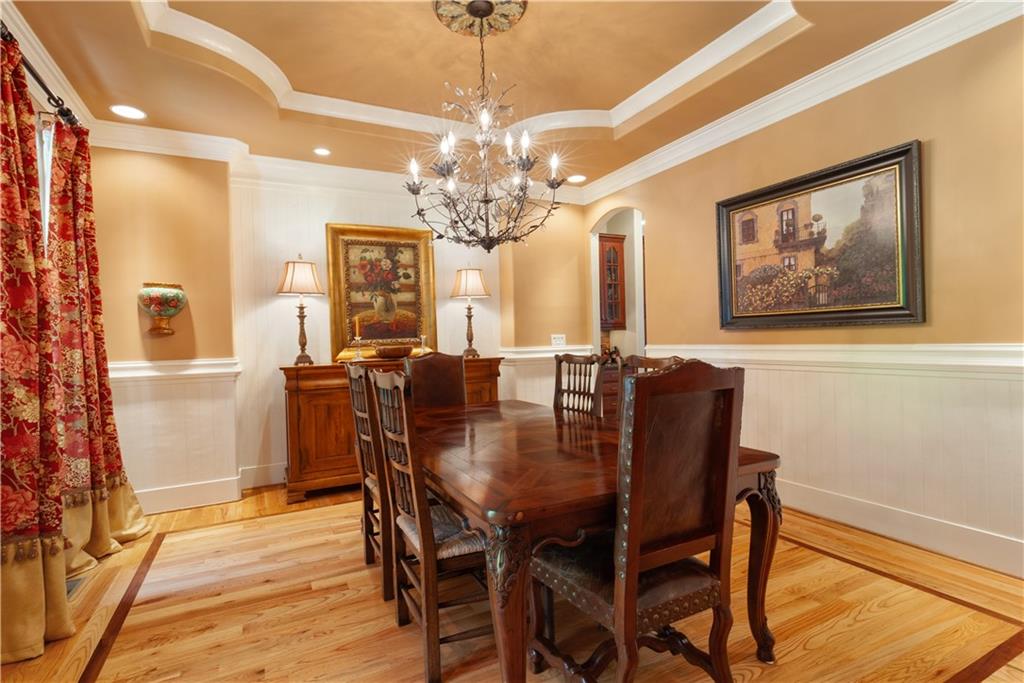 1900 Danforth Pointe Drive Ne Property Photo 13