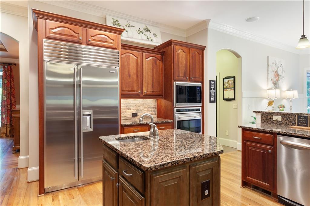 1900 Danforth Pointe Drive Ne Property Photo 14