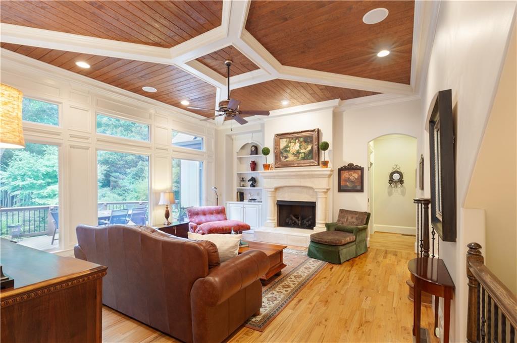 1900 Danforth Pointe Drive Ne Property Photo 25
