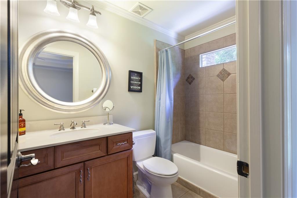 1900 Danforth Pointe Drive Ne Property Photo 42