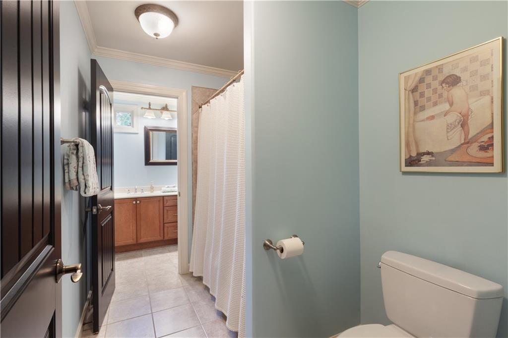 1900 Danforth Pointe Drive Ne Property Photo 44