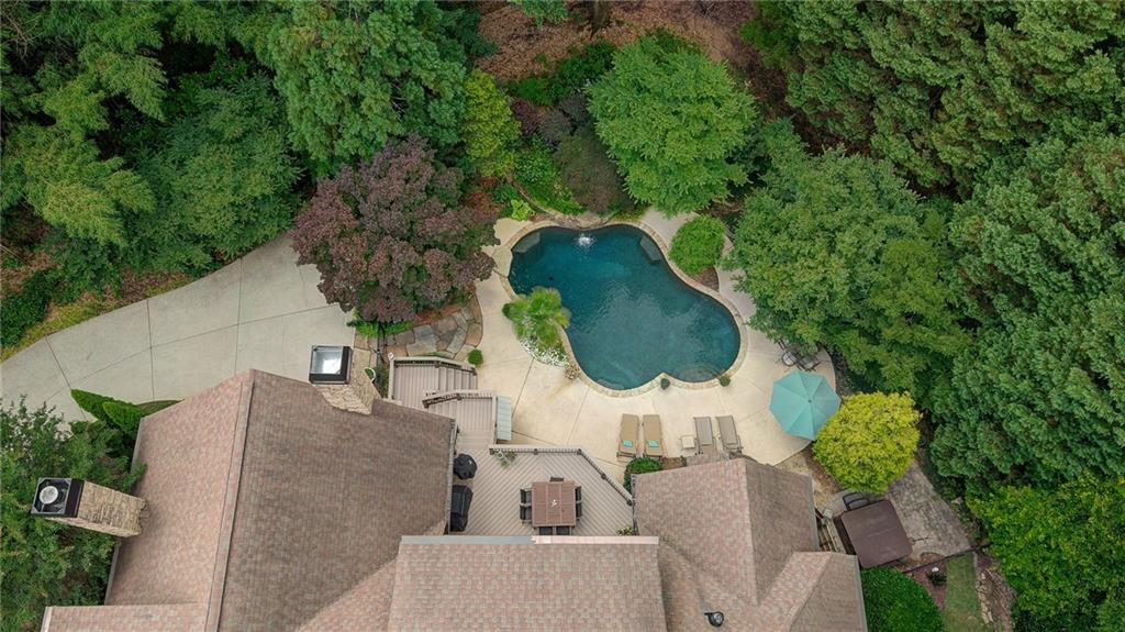 1900 Danforth Pointe Drive Ne Property Photo 63