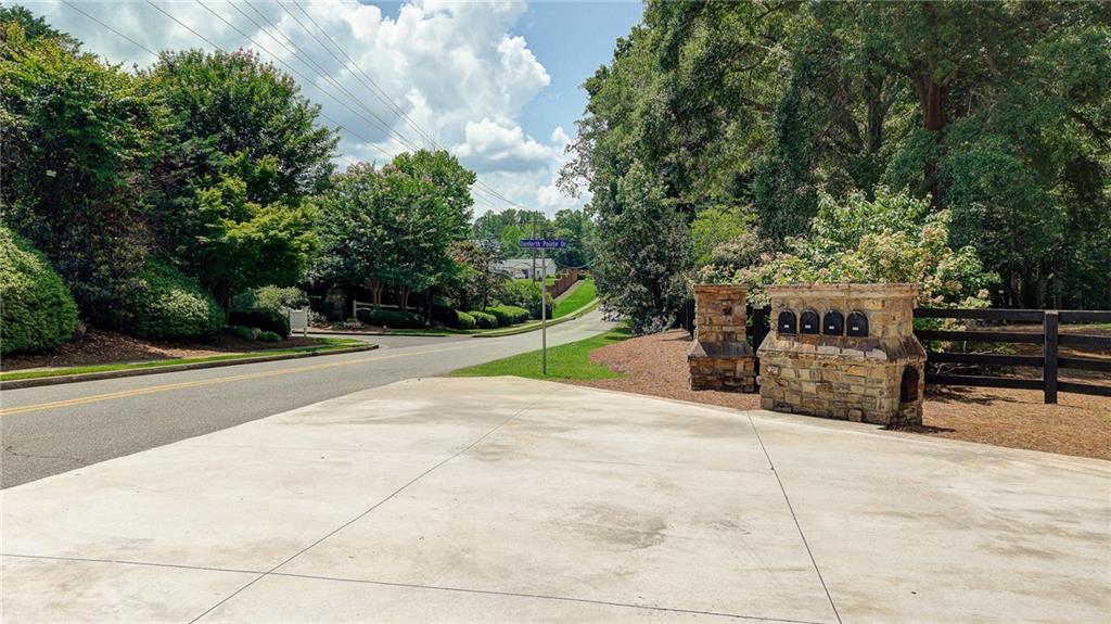 1900 Danforth Pointe Drive Ne Property Photo 65