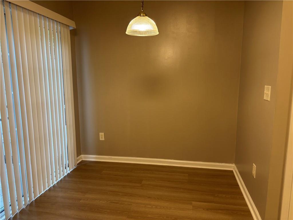 3300 Hidden Cove Circle Property Photo 8