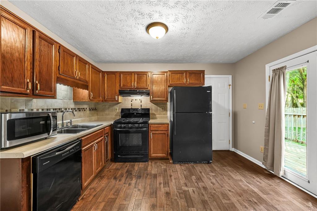1370 Ling Drive Property Photo 12