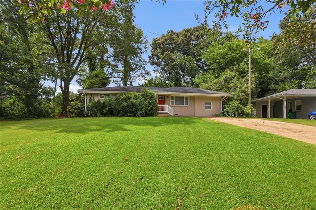 2361 Collier Drive Property Photo 1