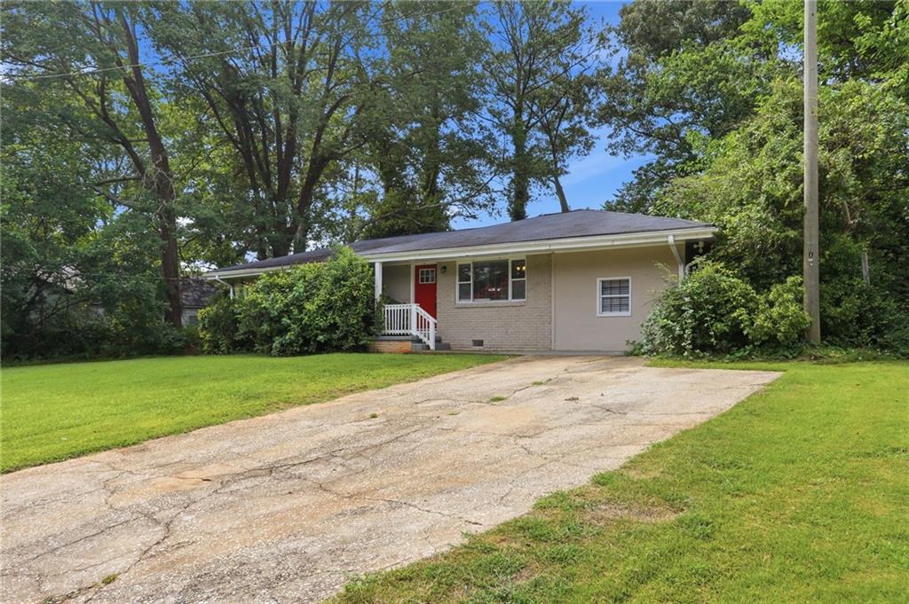 2361 Collier Drive Property Photo 3