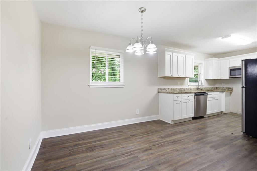 2361 Collier Drive Property Photo 11