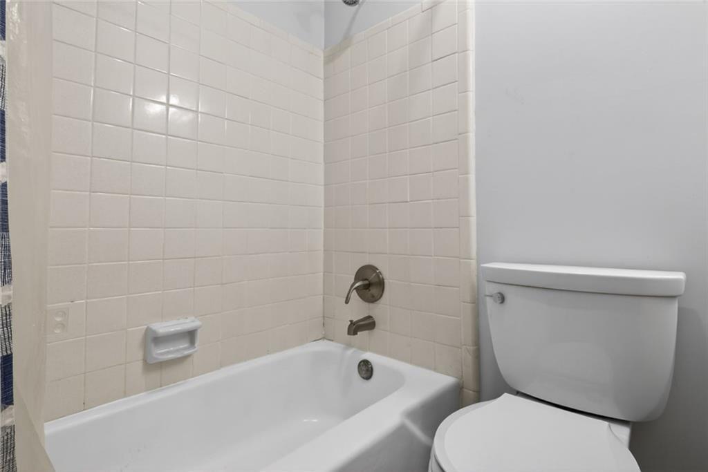 5400 Roswell Road Unit L6 Property Photo 20