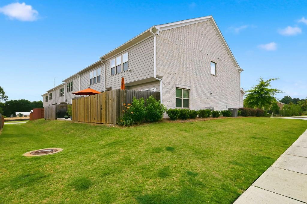 1162 Lanier Willow Path Property Photo 36