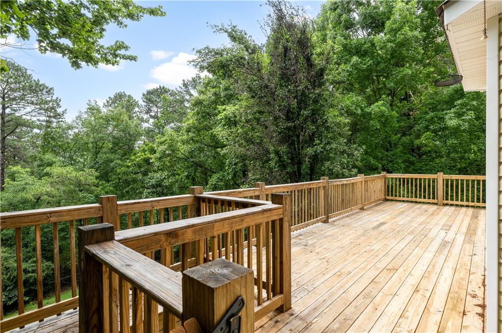 8 College View Drive Property Photo 15