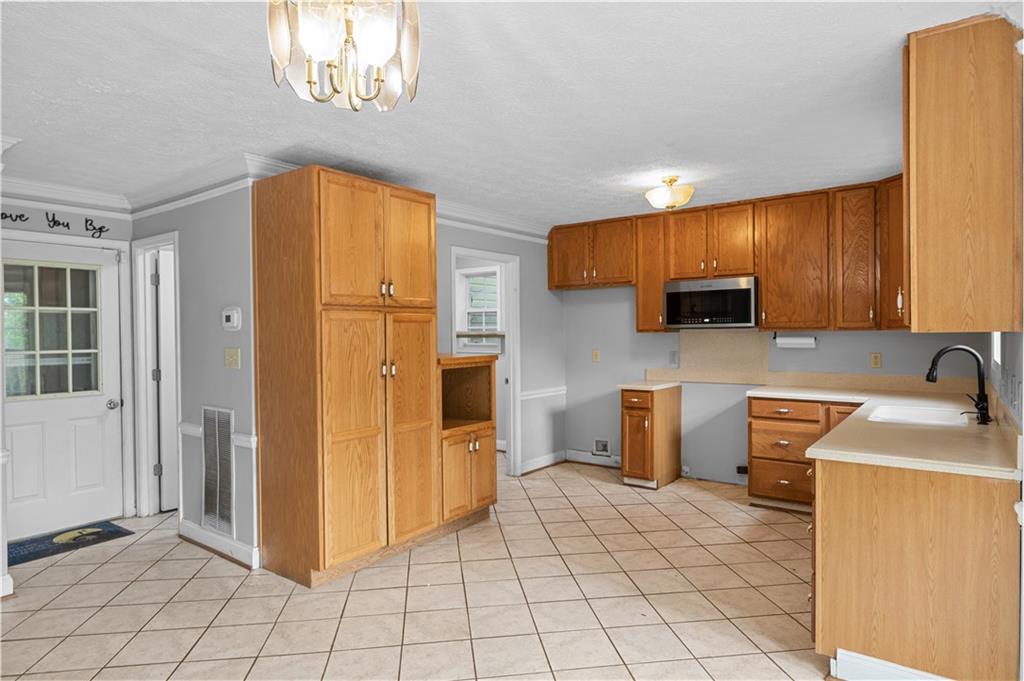 8 College View Drive Property Photo 20