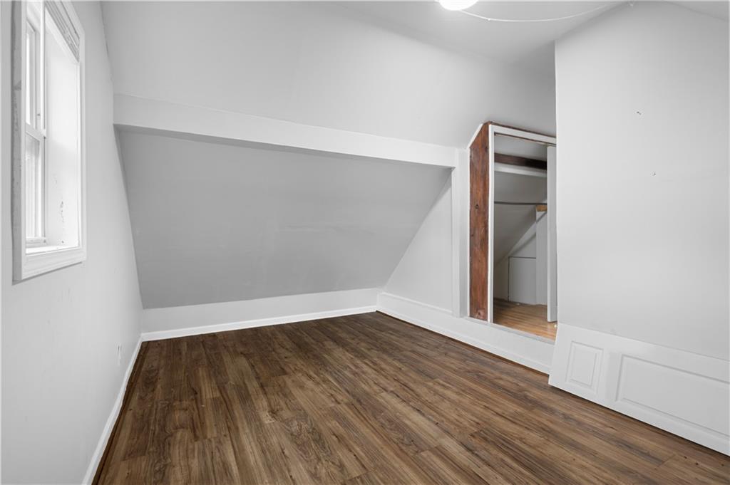 8 College View Drive Property Photo 36