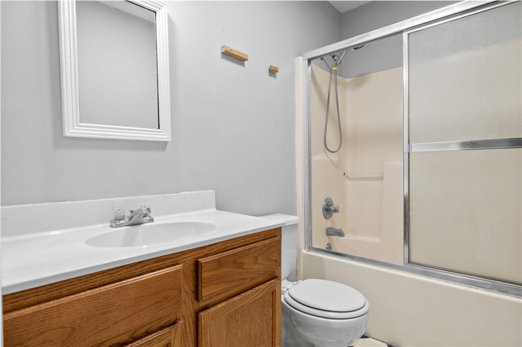 8 College View Drive Property Photo 40
