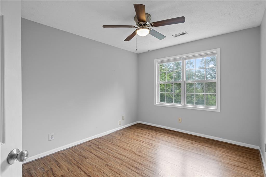 8 College View Drive Property Photo 42
