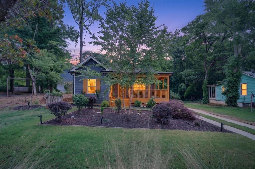 1895 Defoor Avenue Nw Property Photo 4