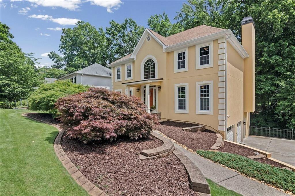 3873 Beacon Street Ne Property Photo 1
