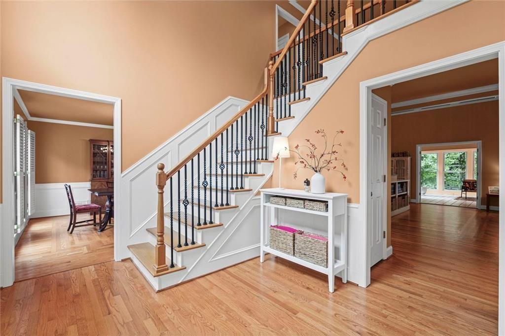 3873 Beacon Street Ne Property Photo 7