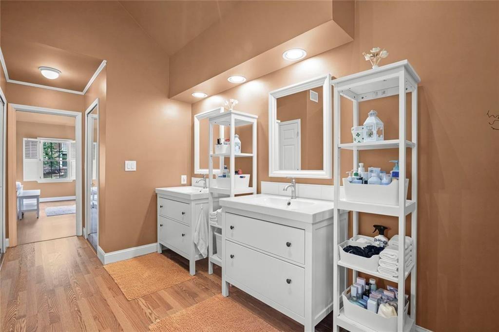 3873 Beacon Street Ne Property Photo 31