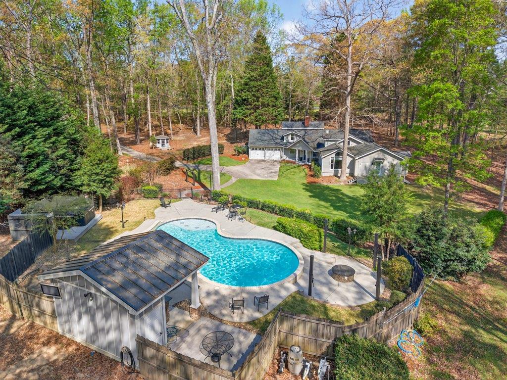 627 Rock Springs Road Property Photo 1