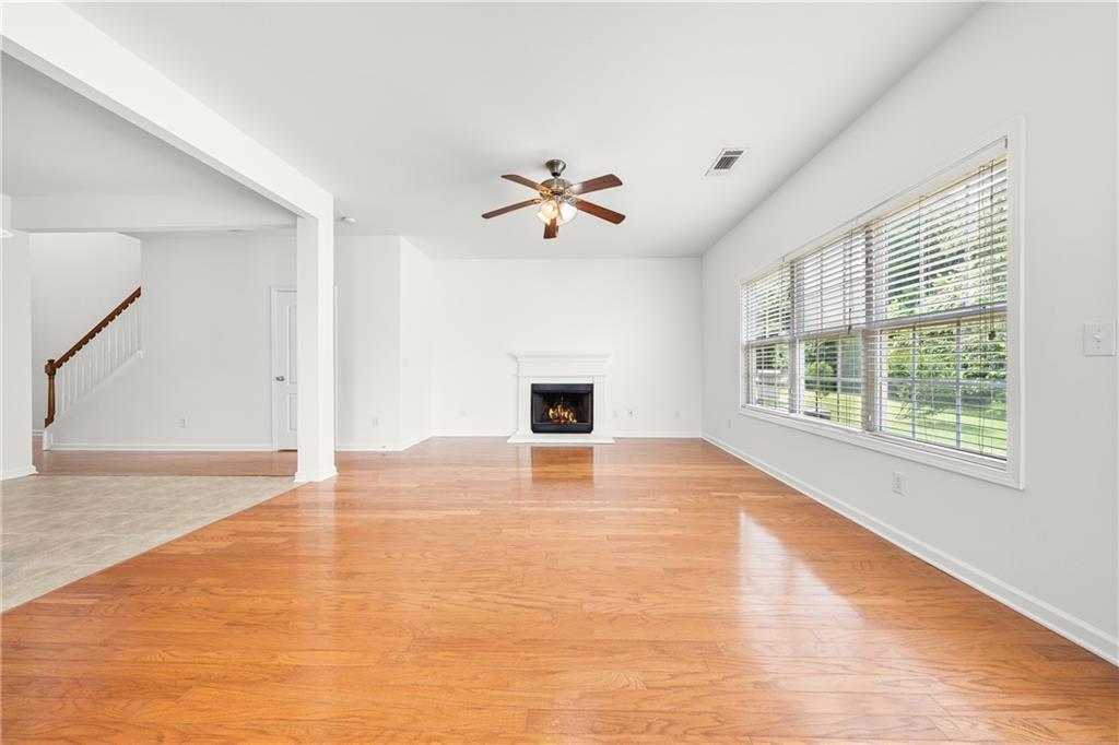 6643 Silk Tree Pointe Property Photo 9
