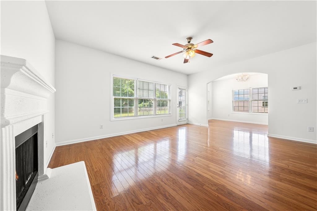 6643 Silk Tree Pointe Property Photo 10