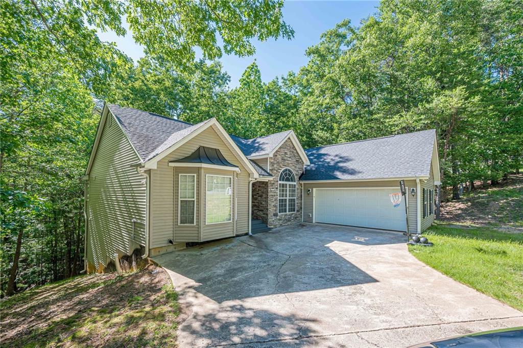 262 Morse Elm Loop Property Photo 2