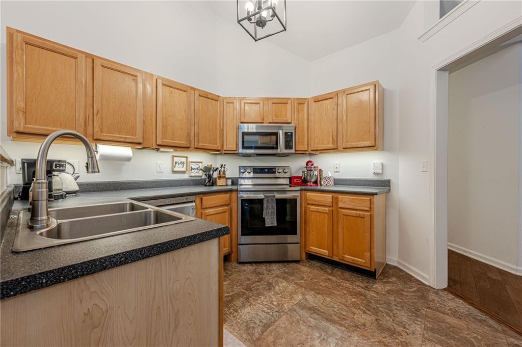 262 Morse Elm Loop Property Photo 16