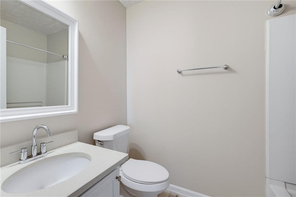 5570 Downs Way Property Photo 14