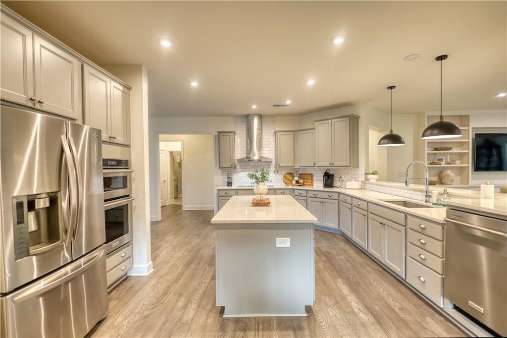 1011 Slip Path Property Photo 7