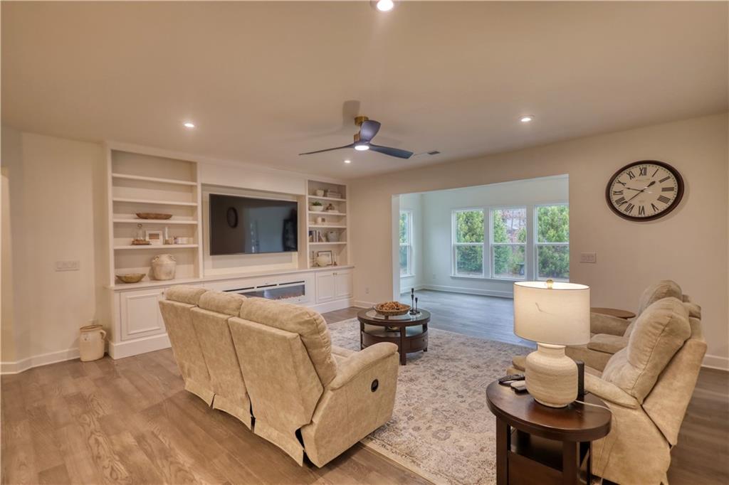 1011 Slip Path Property Photo 19