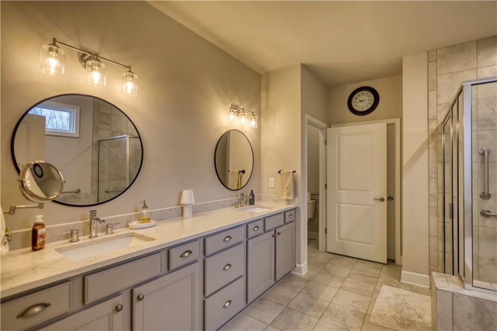 1011 Slip Path Property Photo 29