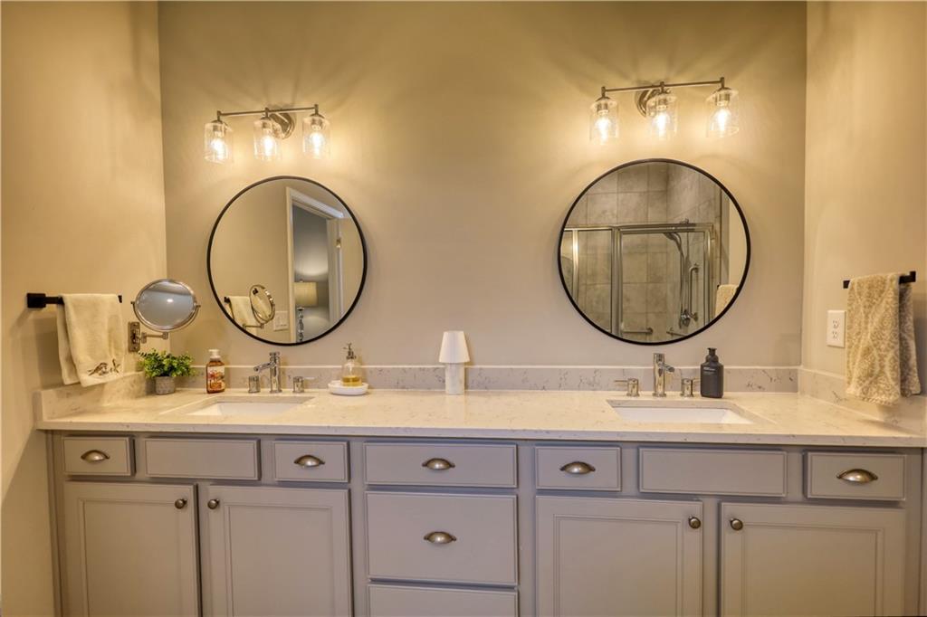 1011 Slip Path Property Photo 30