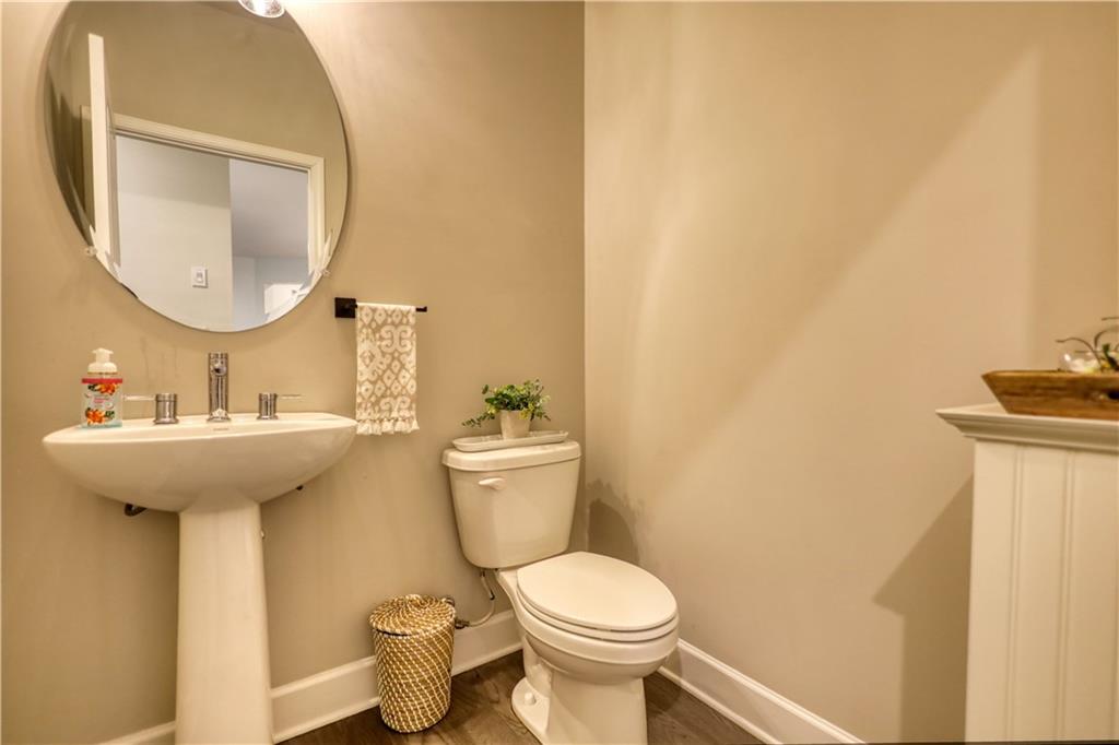 1011 Slip Path Property Photo 36