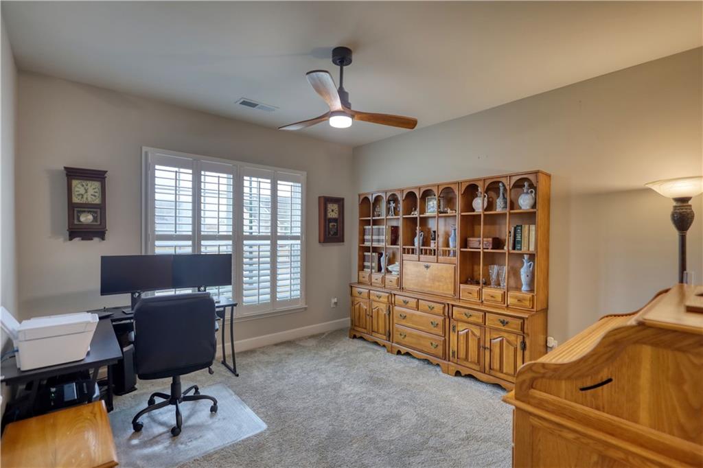 1011 Slip Path Property Photo 42