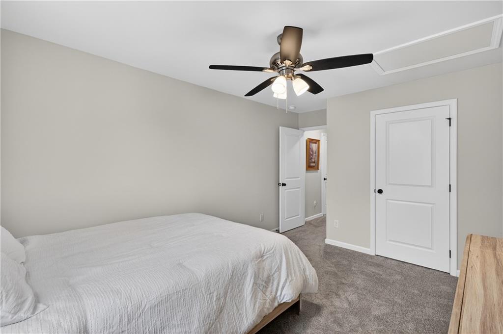 366 Fox Creek Dr Property Photo 17