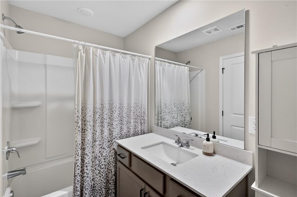 366 Fox Creek Dr Property Photo 20