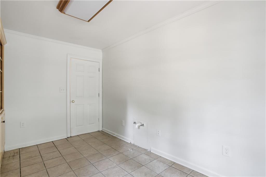 41 Lorraine Valley Property Photo 26