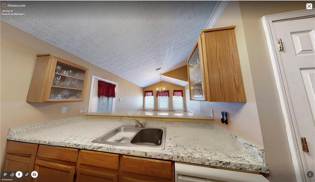 104 Pier Point Property Photo 12